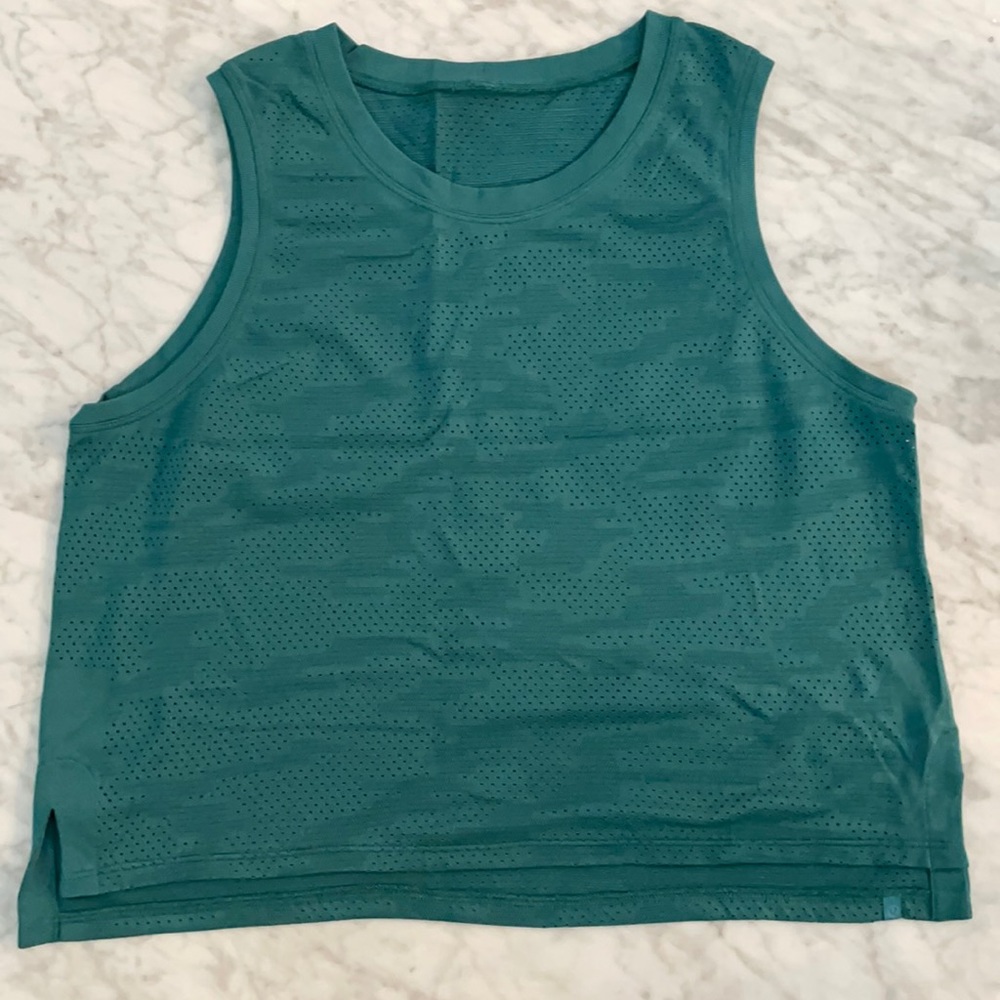 Lululemon tank! Size 8